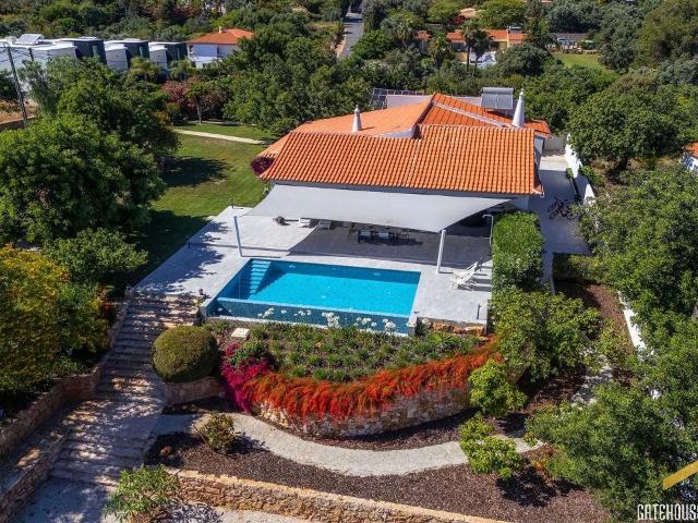 Vila isolada de 4 quartos à venda em Almancil, Algarve Gat. 335m² Almancil