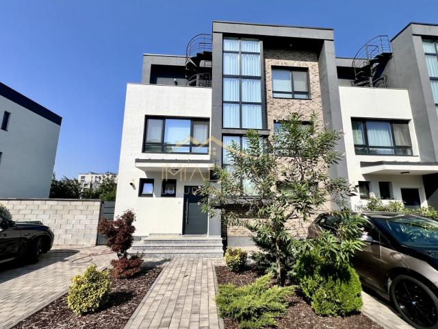 Vila LUX *5 camere*3 locuri parcare* Complex NOU/Sisesti