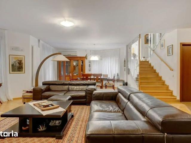 Vila Lux 6 domitoareideal familie / sediu de firma in zona centrala