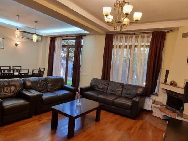 Vila Lux Baneasa lac, Vila,P+2,sup.350 mp