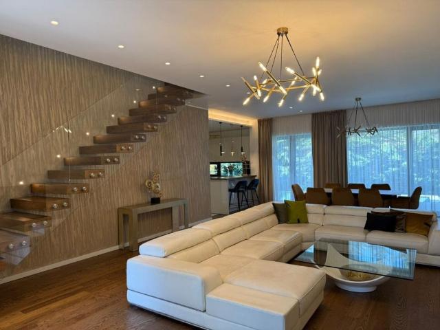 Vila l Iancu Nicolae l Piscina l 6 Camere