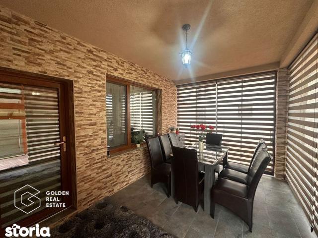Vila la cheie, 3 camere Mandruloc, 1055mp teren, garaj, la 13 km de Ar