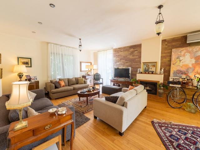 VILA P+E+M, 5 camere, 476mp teren, inchiriere, IANCU NICOLAE