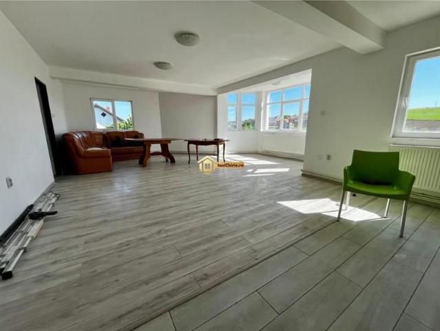 Vila pentru muncitori Valea Adanca