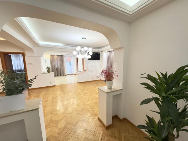 Vila Primaverii 5 camere metrou Aviatorilor