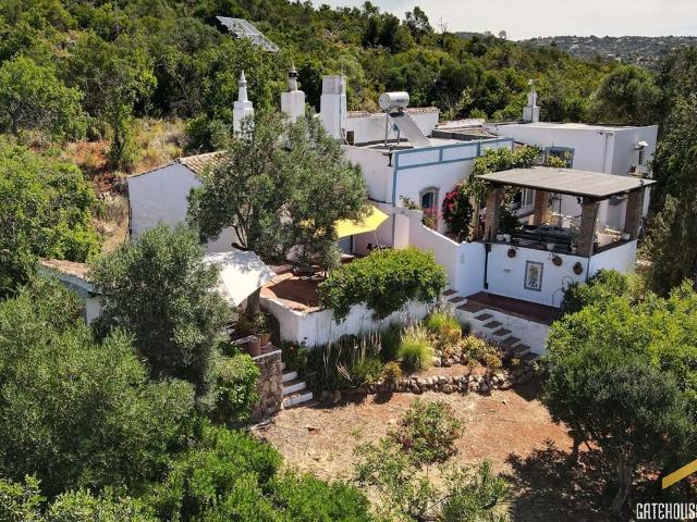 Vila rústica isolada com anexo em Loule Portaria internacional Algarve