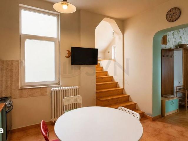 Vila S P 2E M I De inchiriat I 18 Camere I Gradina Icoanei