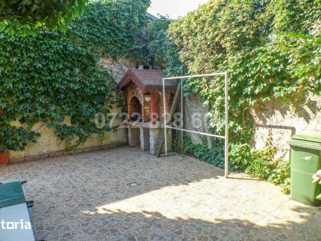 Vila singur curte parcul Carol parcul Tineretului