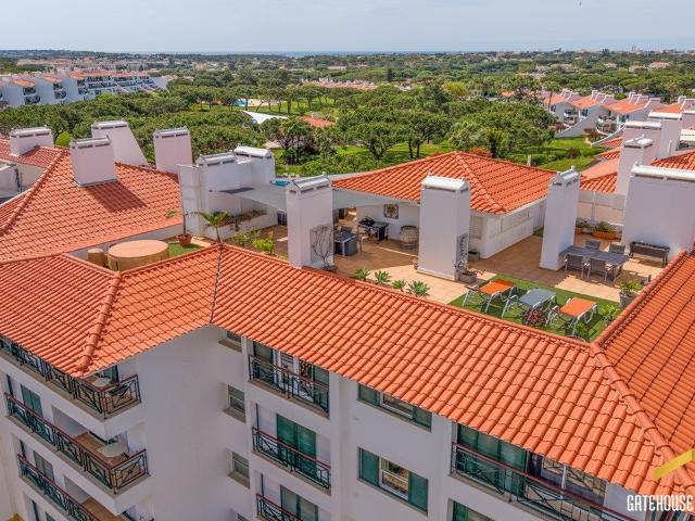 Vila Sol Golf: apartamento de topo com 2 quartos e terraço n. 156m² Vilamoura