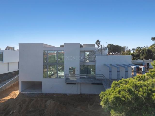 Vila Sol – nova moradia moderna com 4+1 quartos, piscina inf. 665m² Quarteira