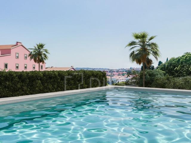 Vila T4 com piscina privada em novo empreendimento em Lisboa