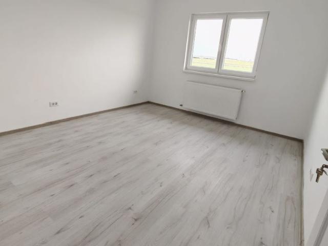 Vila 4 camere+200mp curte finalizata!