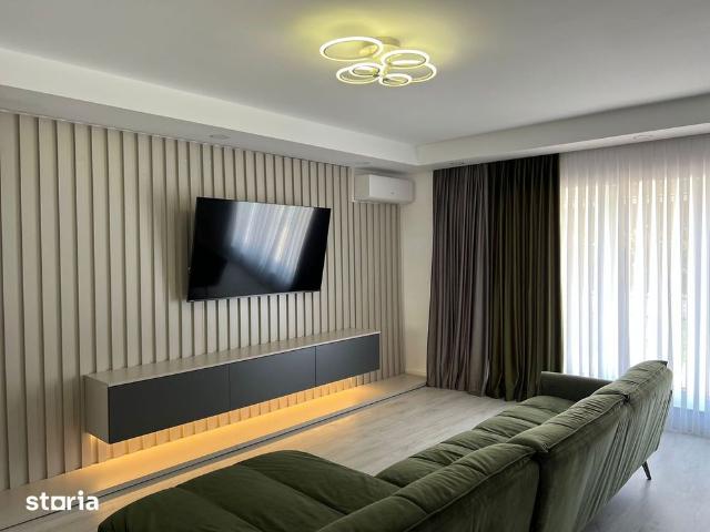 Vila 4 camere, Comsopolis