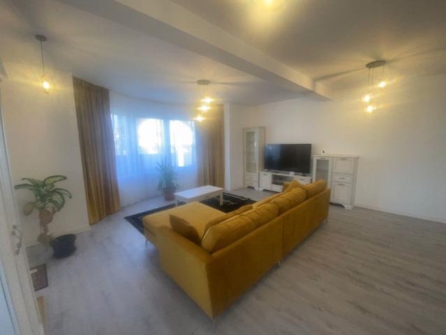 Vila 4 camere in Paulestii Noi