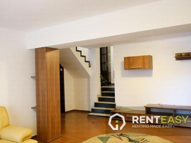 Vila 4 camere in zona Copou de inchiriat