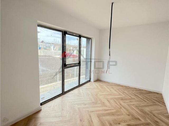 Vila 4 Camere Valea Adanca 5 Drumuri