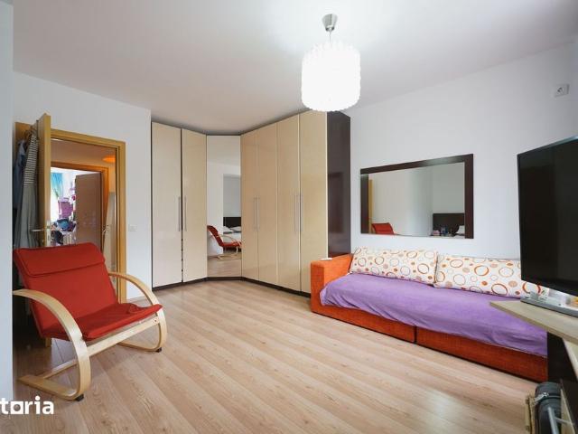 Vila 5 camere, Piscina, Cartier Domus, Pipera, acces rapid A3