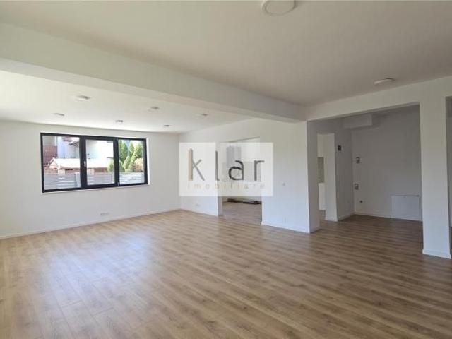 Vila 5 camere 216mp, teren 300mp, Gheorgheni, zona Interservisan