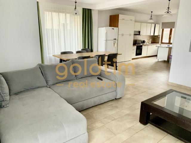 VILA 5 CAMERE/AMERICAN VILLAGE/PIPERA/GRADINA/GARAJ/3 LOCURI PARCARE/LUMINOASA
