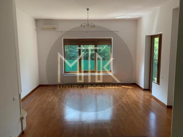 Vila 6 camere | American School Pipera | Loc parcare