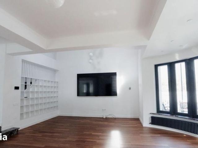 Vila 6 camere de inchiriat | Pipera Aviatiei