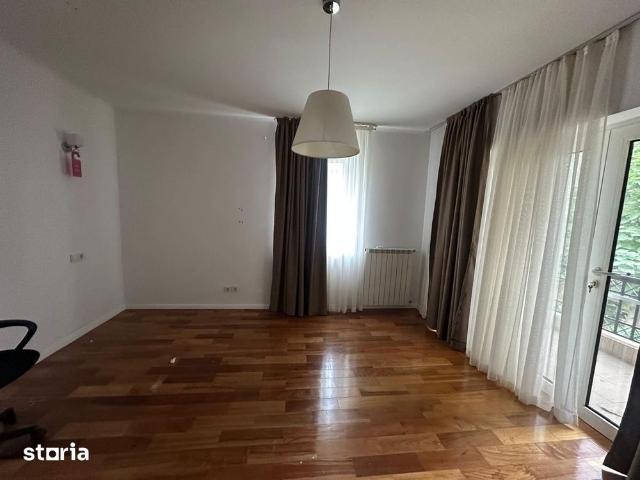 Vila 6 camere || Erou Iancu Nicolae || Garaj