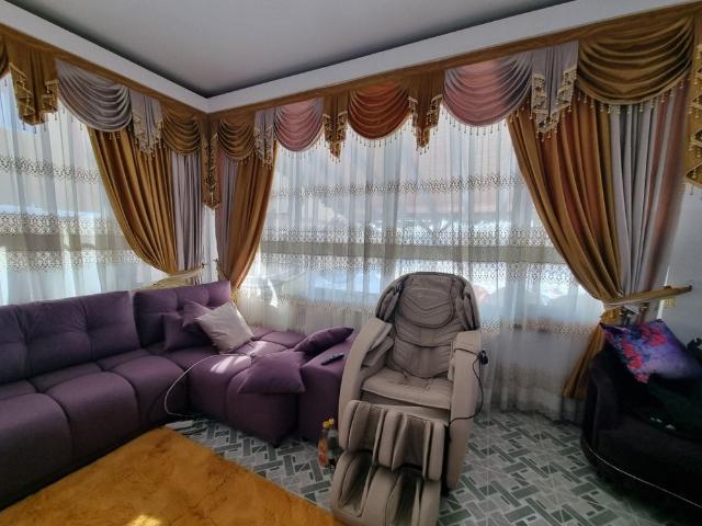 Vila 7 camere de inchiriat Fundeni