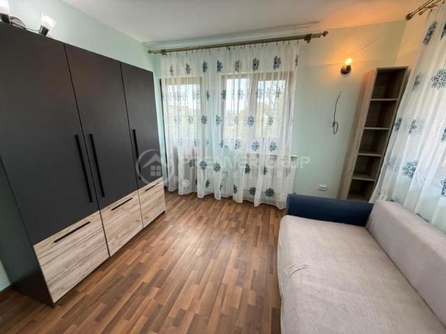 Vila 7 camere, Rusenii Vechi, 210mp