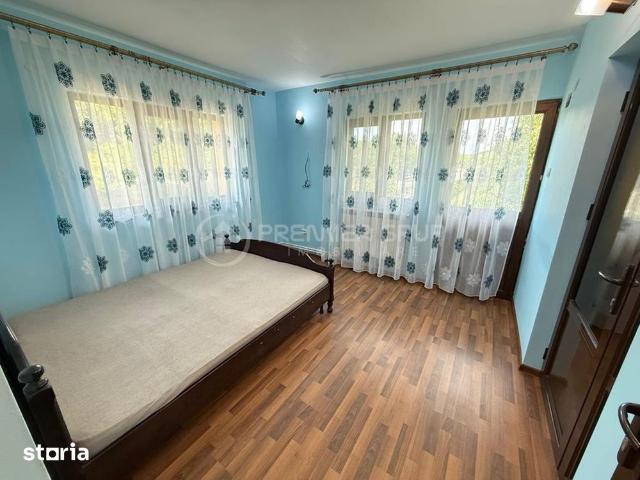 Vila 7 camere 3 băi 210mp, Rusenii Vechi Holboca, PARCARE, BOXA + CT