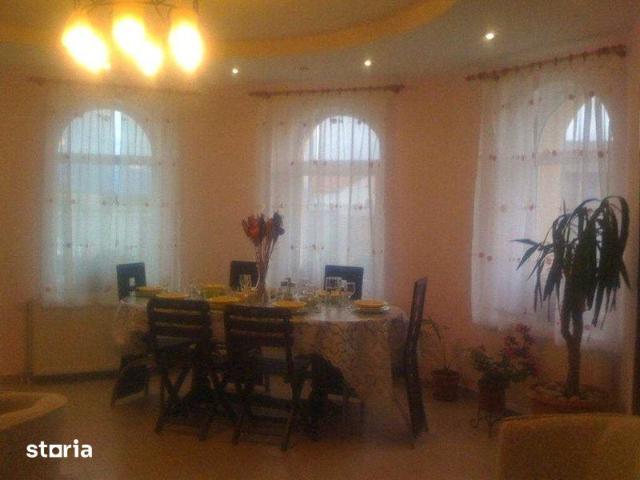 Vila 7camere Ghimbav