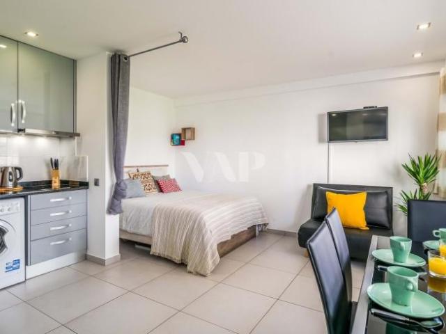 Vilamoura Algarve 100945315