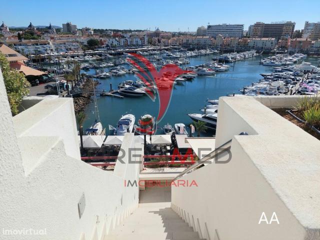 VILAMOURA apartamento com vista mar /apartment with sea view