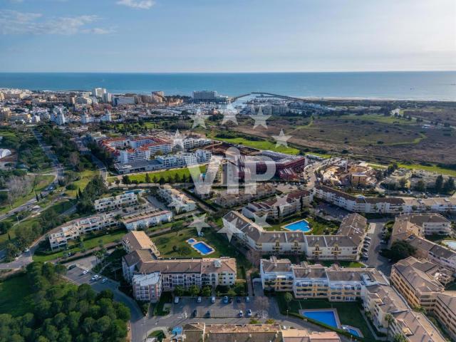 Vilamoura Apartamento Dois Quartos Piscina Garagem 106m² Vilamoura