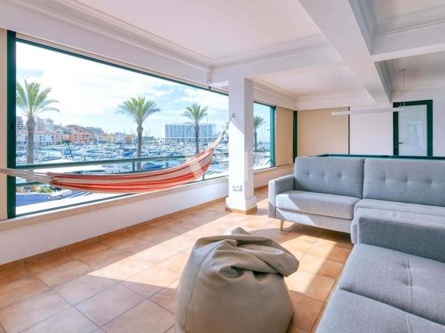 Vilamoura Apartamento luxuoso T2 +1 com vista Mar e Marina. 180m² Vilamoura