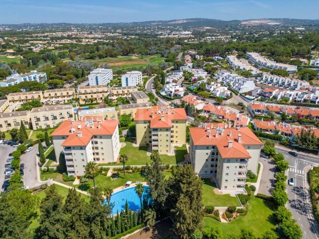 Vilamoura Apartamento T2 em condomínio privado com piscina 75m² Quarteira