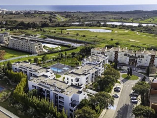 Vilamoura Apartamento T2 Exclusivo com Vista Privilegiada e Excelentes Comodidades