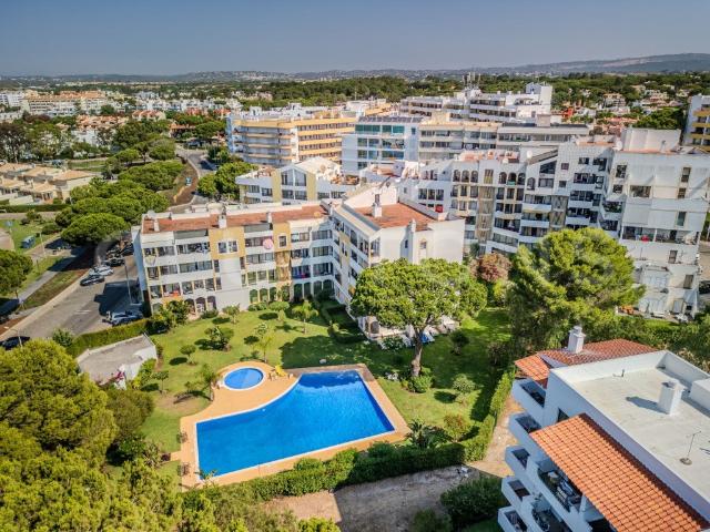 Vilamoura Fantástico apartamento T3 em condomínio com pisc. 127m² Quarteira