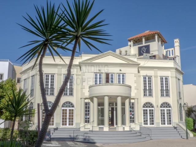 Vilamoura Old Village, vende edifício com licença de restauração