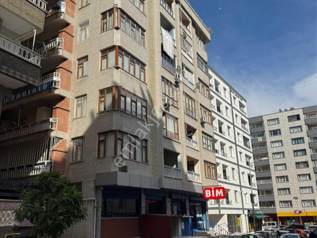 Vilayet Valilik Arkası Kiralık 4+1 Daire