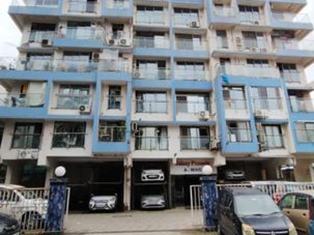 Vile Parle East 2 BHK Apartment For Sale Mumbai