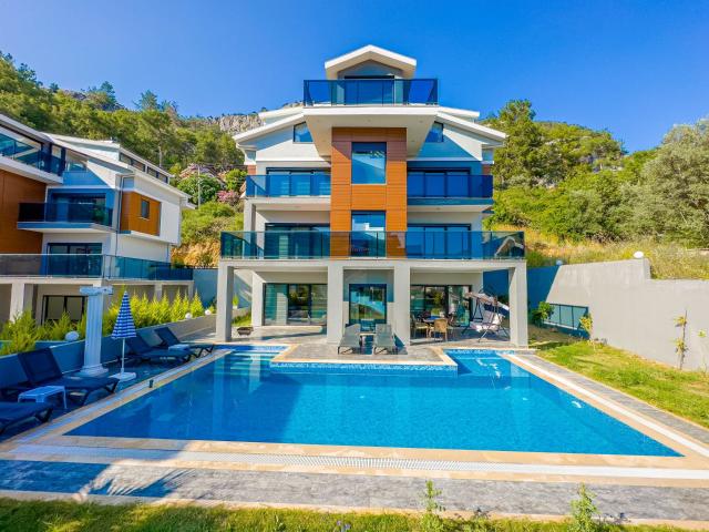 Villa 4+1 Göcek, Muğla, Türkiye 213246