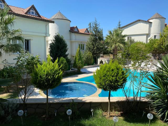 Villa 4+2 İstanbul, Türkiye 138747