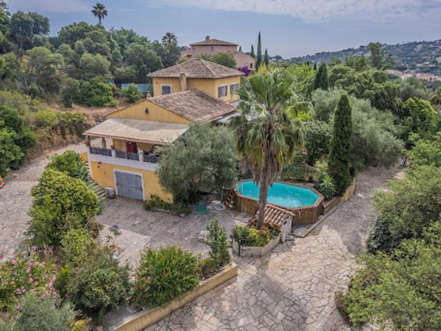 Villa avec jardin
