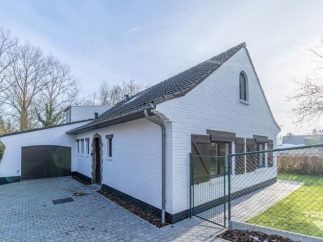 VILLA 4/5CH AVEC PEB A