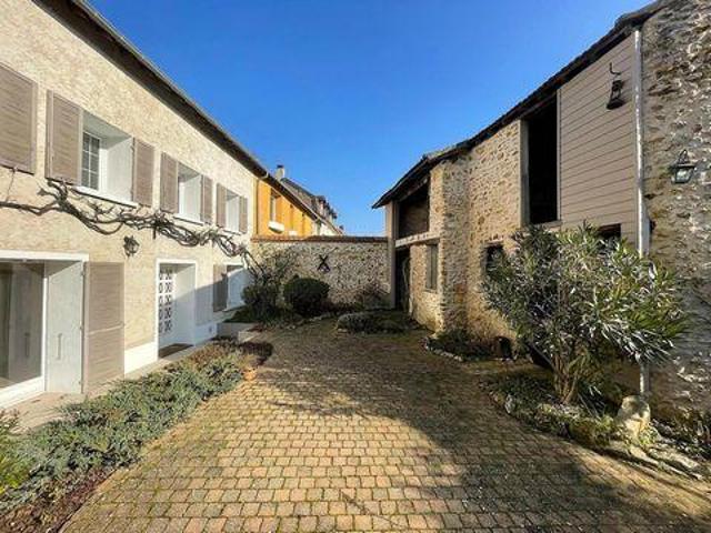 Villa 4 chambres, Orgeval Île de France 78630 DLS88626911