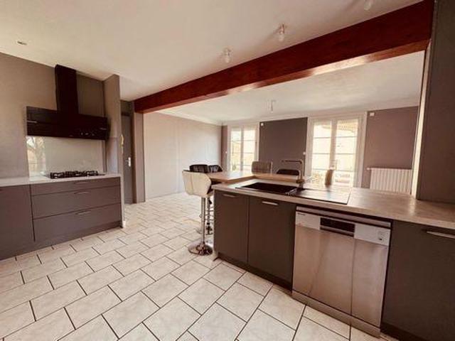 Villa 4 chambres, Auge Poitou Charentes 79400 DS89470427