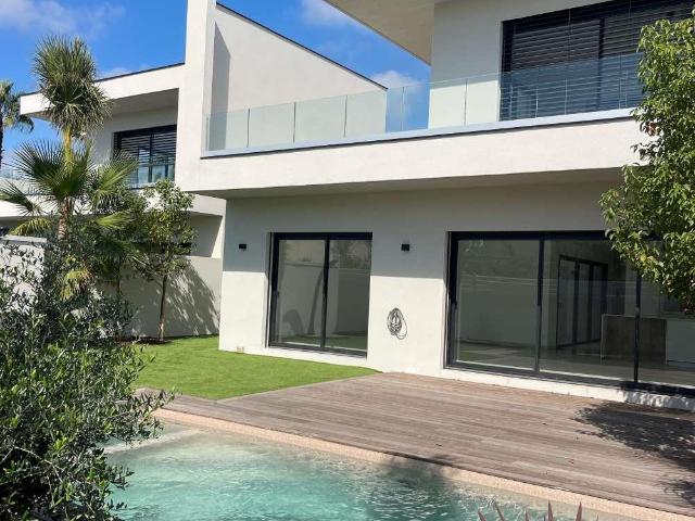 Villa 4 chambres avec piscine privée à Agde 198m² Agde Cap d'Agde