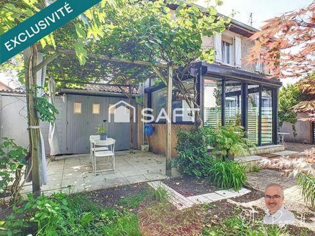 Villa 4 chambres, Lyon 8e Arrondissement Rhône Alpes 69008 ES91308888