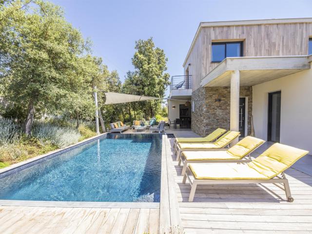 Villa 4 chambres Les Jardins de Trinité Porto Vecchio 140m² Porto Vecchio