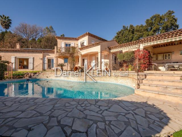 Villa 4 chambres, piscine, belle vue Mer Cannes